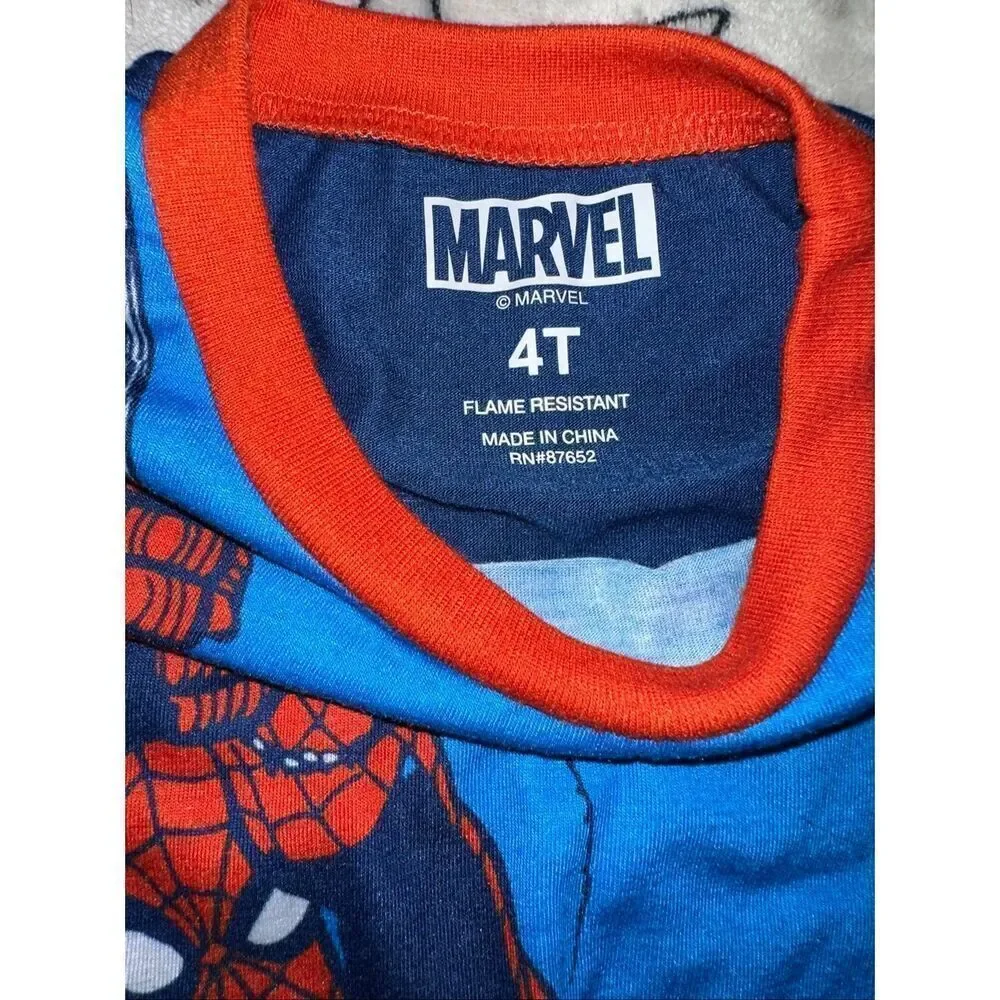 Spiderman Boys Pajamas 4T blue Fleece Long Sleeve Super Hero Cartoon Blue Marvel